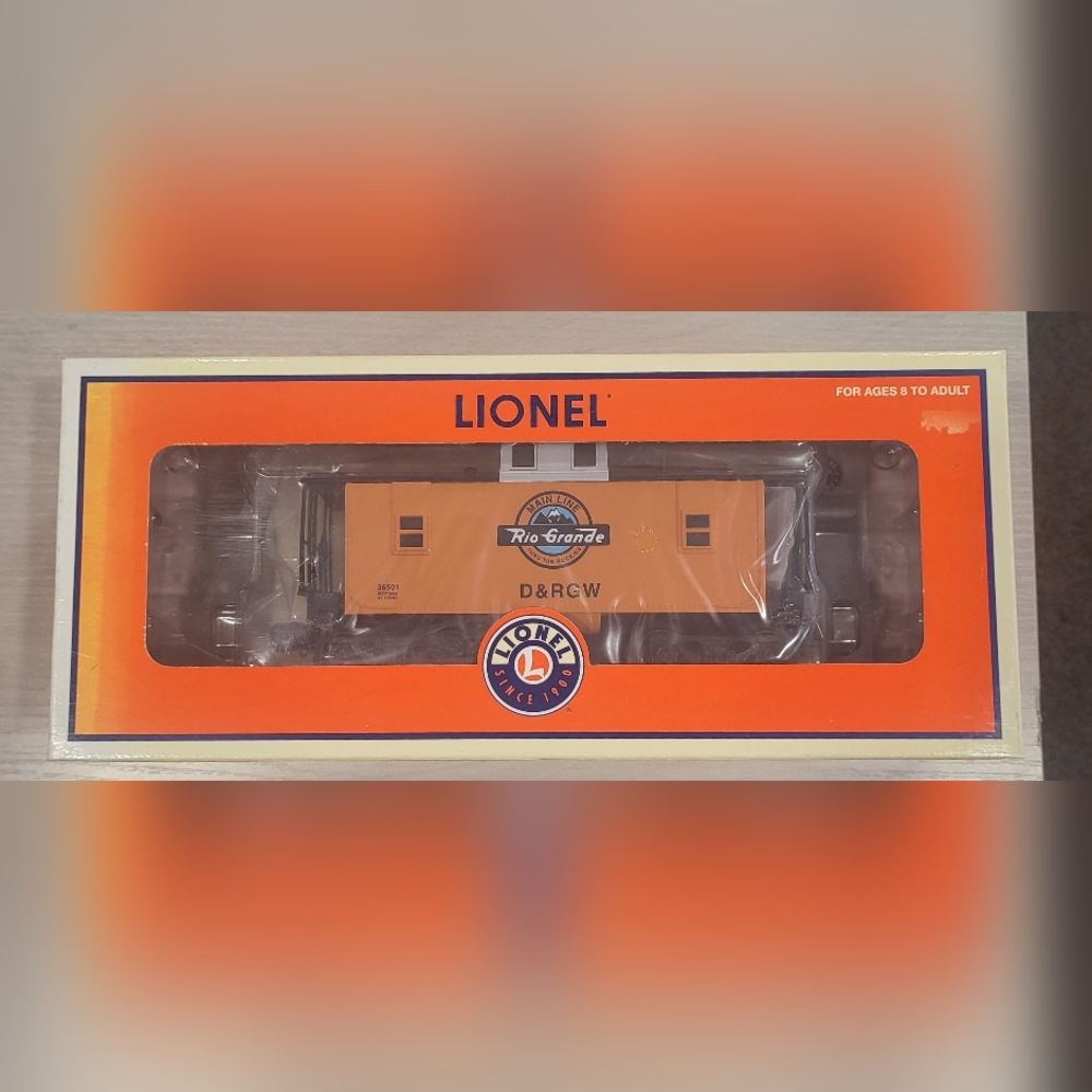 Lionel Trains O Gauge Denver & Rio Grande Center Cupola Caboose